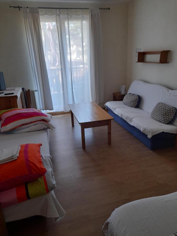 Osrodek Wypoczynkowy W Sosnowym Lesie Hotel เมียนซีวอเจีย ภายนอก รูปภาพ