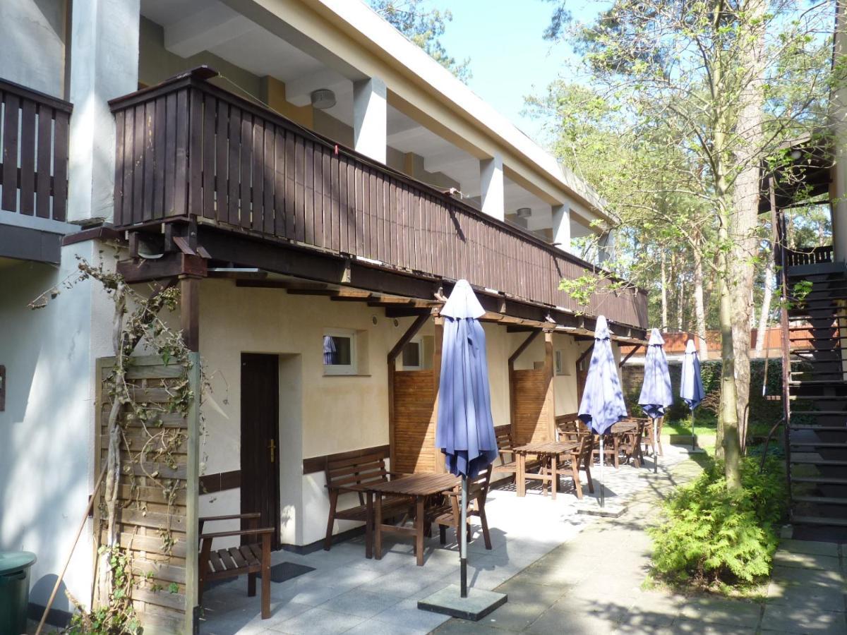 Osrodek Wypoczynkowy W Sosnowym Lesie Hotel เมียนซีวอเจีย ภายนอก รูปภาพ